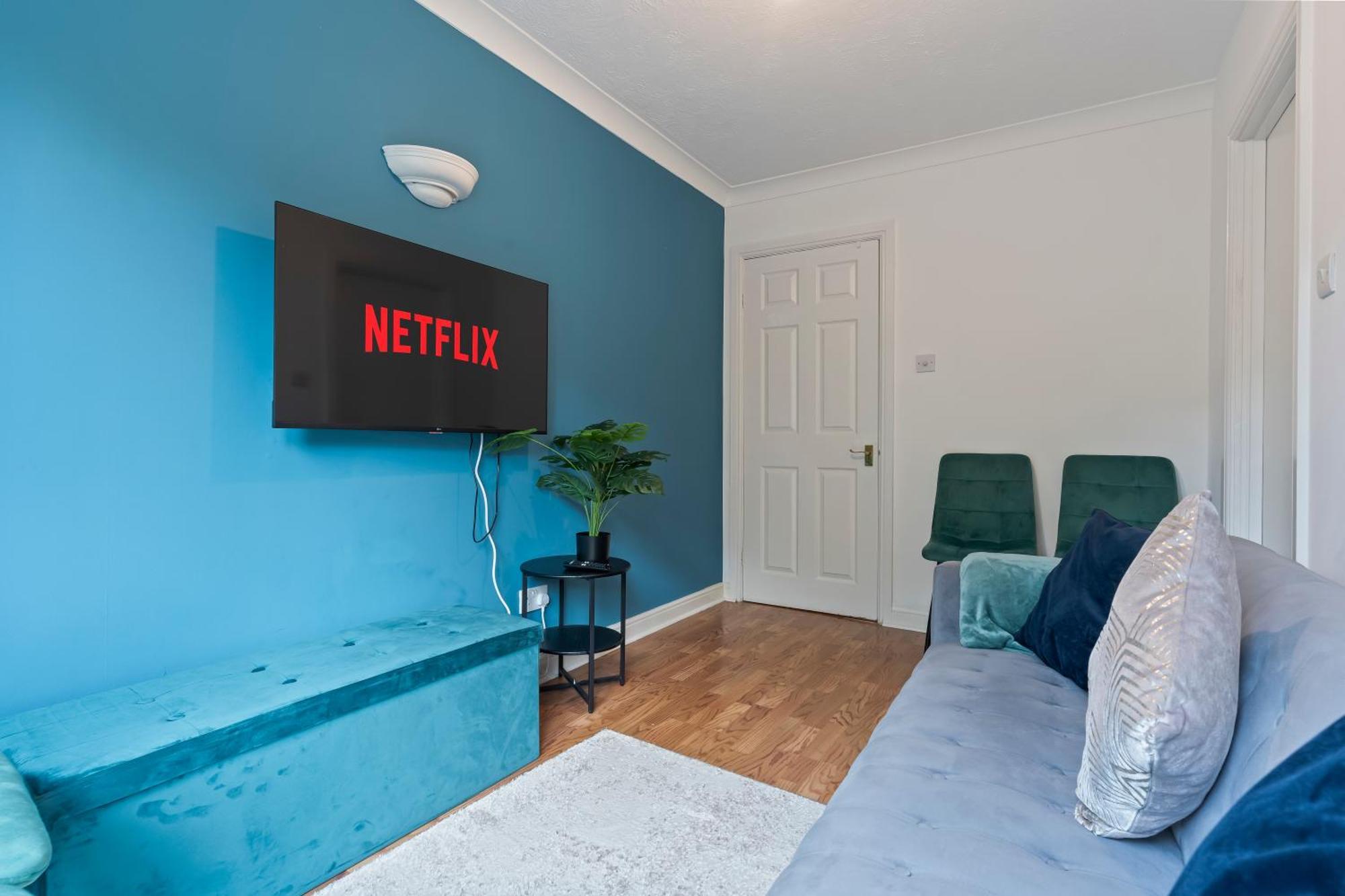 Lovely 4Br House In The City With Parking London Luaran gambar